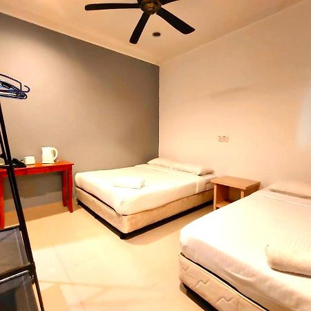 Jaya 5 Homestay - Taman Jaya Куала-Лумпур Экстерьер фото